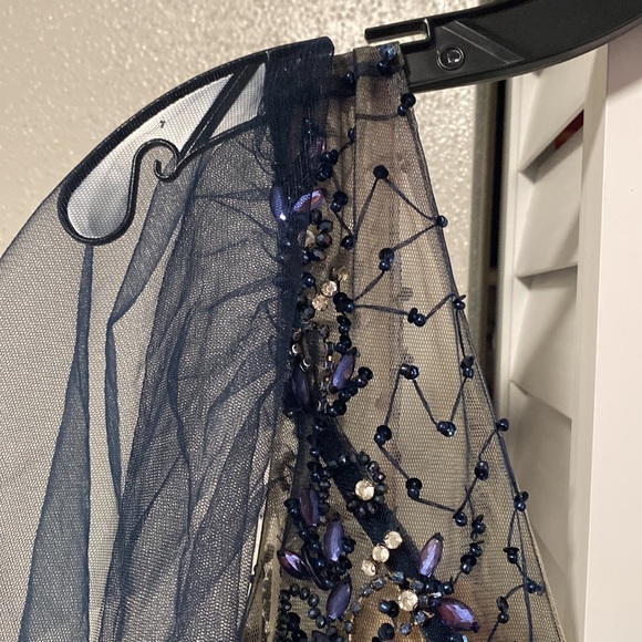 Dress - Picture 7 of 14